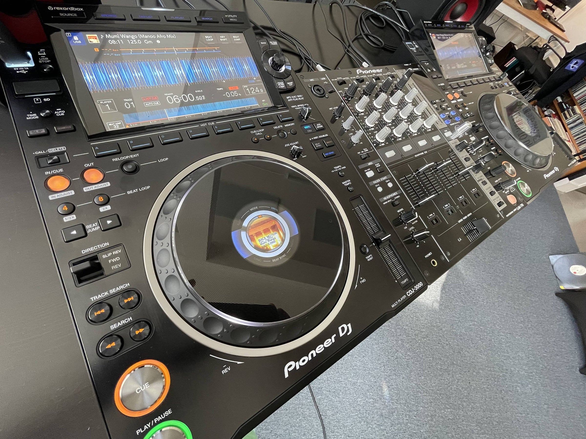 Studio Services | Fingersnaps Media Arts